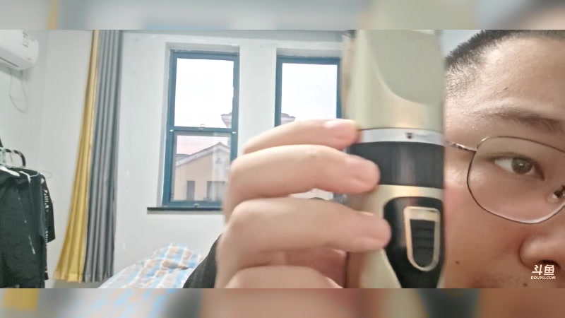 【2024-11-26 16点场】驴酱的冯雨大王：冯雨：保持理智，热爱生活！