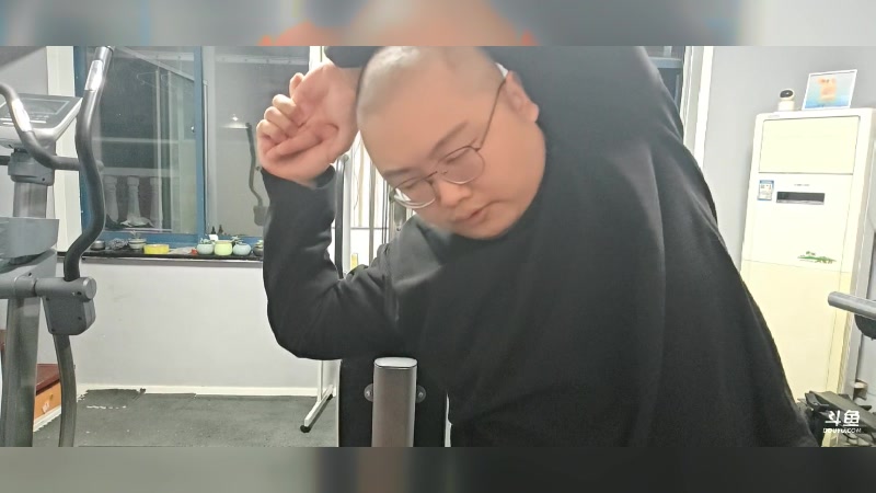 【2024-11-27 18点场】驴酱的冯雨大王：冯雨：保持理智，热爱生活！