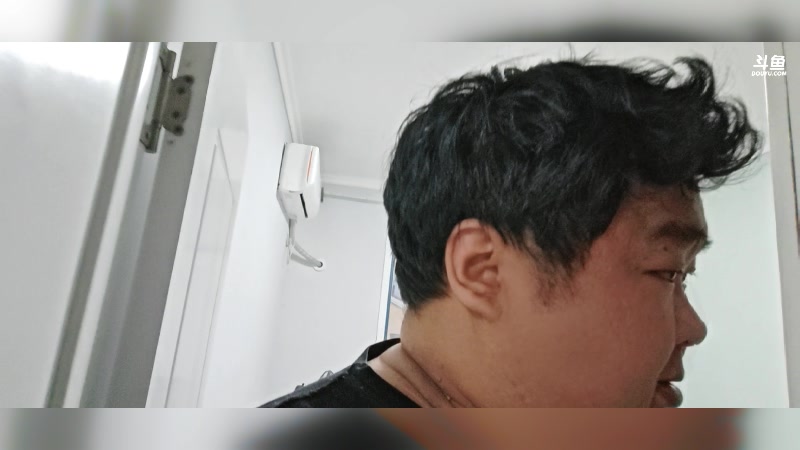 【2024-12-07 完整版】驴酱的冯雨大王：冯雨：保持理智，热爱生活！