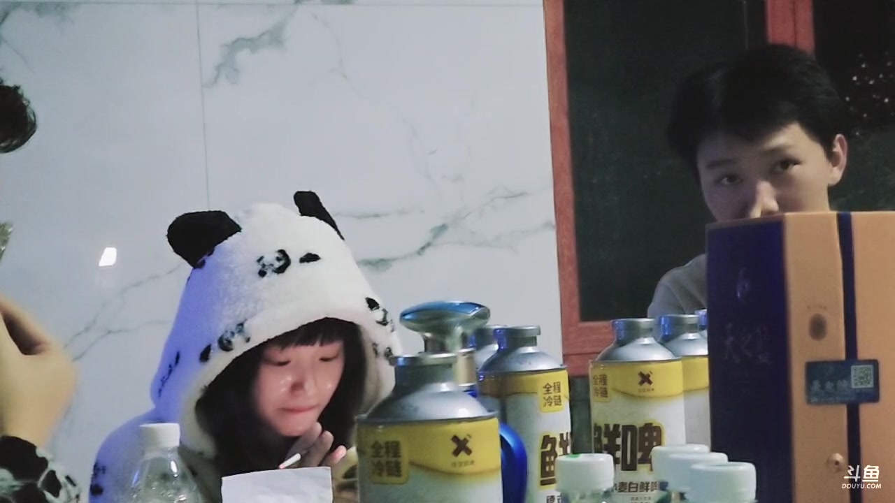 【2024-12-08 02点场】叁三QvQ：【小奶团】恭喜鸡尾酒51牌牌！