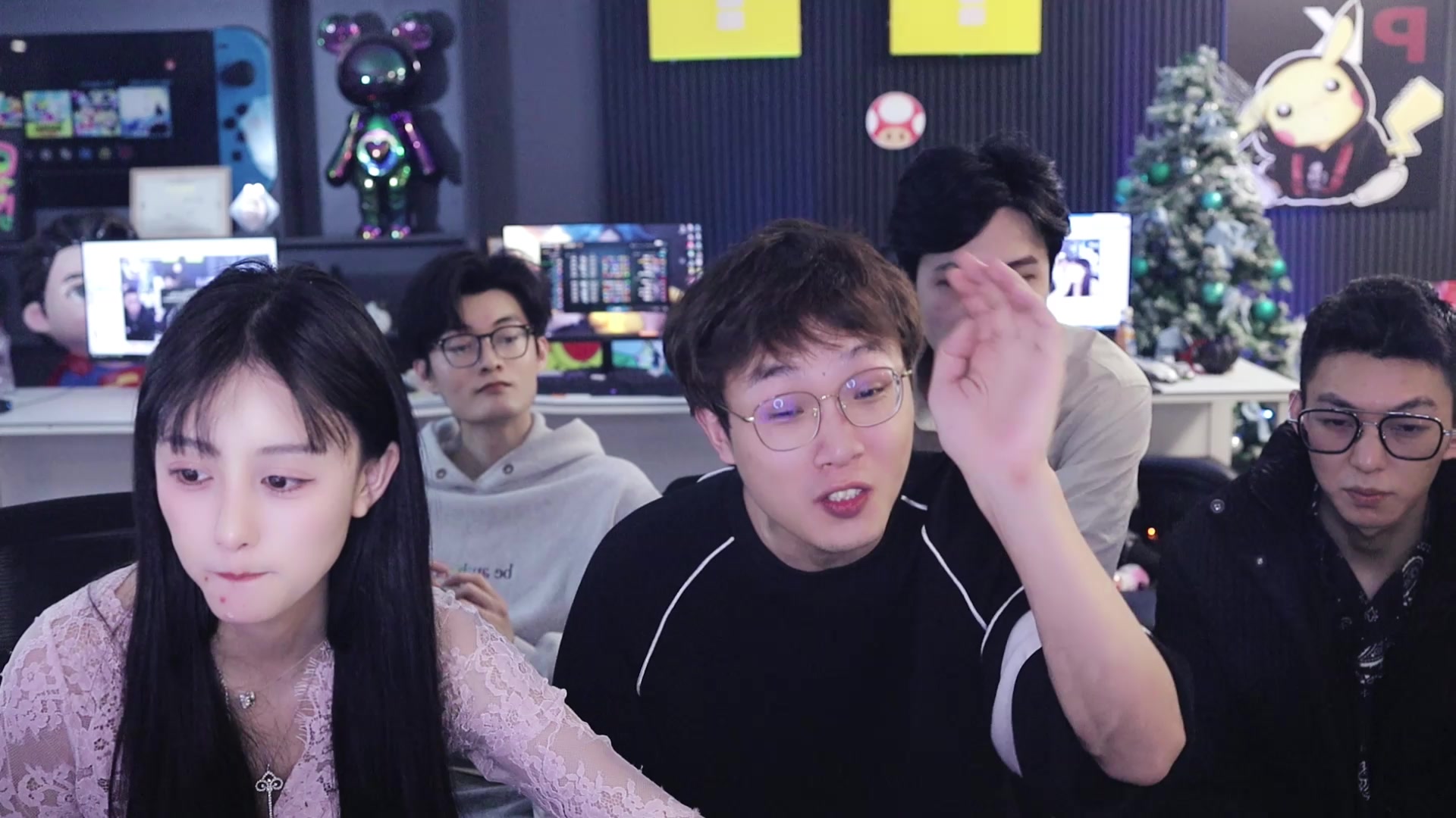 【2024-12-28 02点场】南波儿大魔王丶：云顶王者大逃杀！！