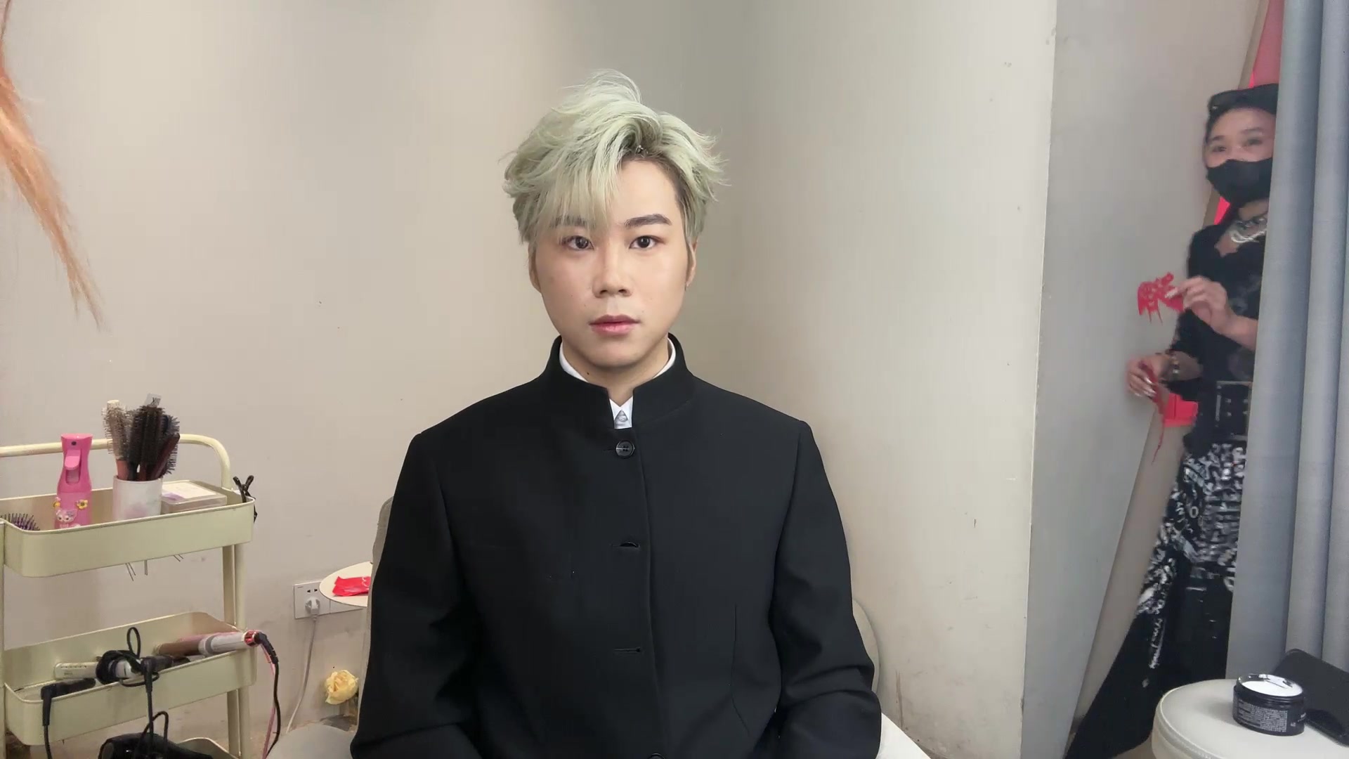 【2024-12-30 16点场】imxiaoxin：【✘-✘】拍写真播会～