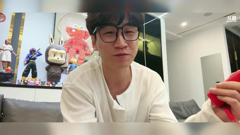 【2025-01-01 03点场】阿俊丶ll：【阿俊】新年快乐~15点直播