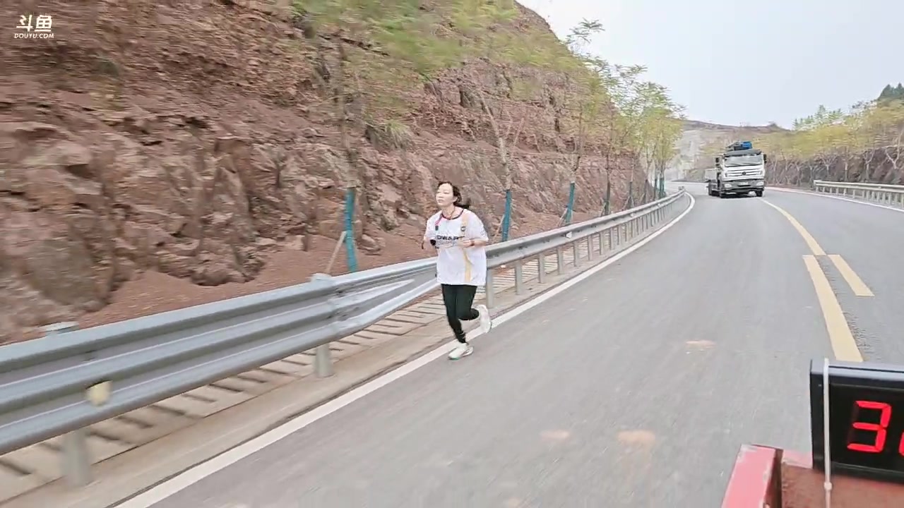 【2025-01-13 16点场】757户外：【非常互娱】7公里 Day132~