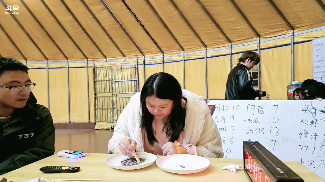 【2025-02-26 21点场】阿福Afuuu：叮！达成百级成就！