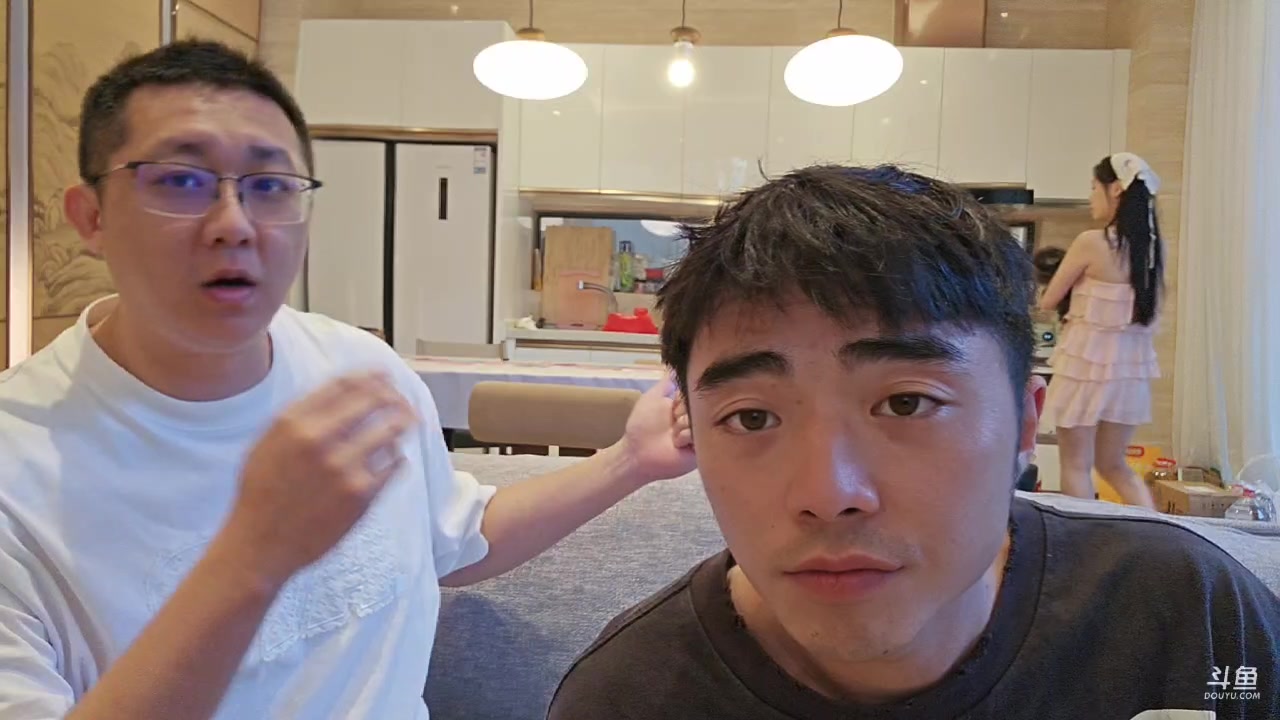 【2025-02-28 17点场】小鱼小鱼吃虾米：鱼筷三亚游！