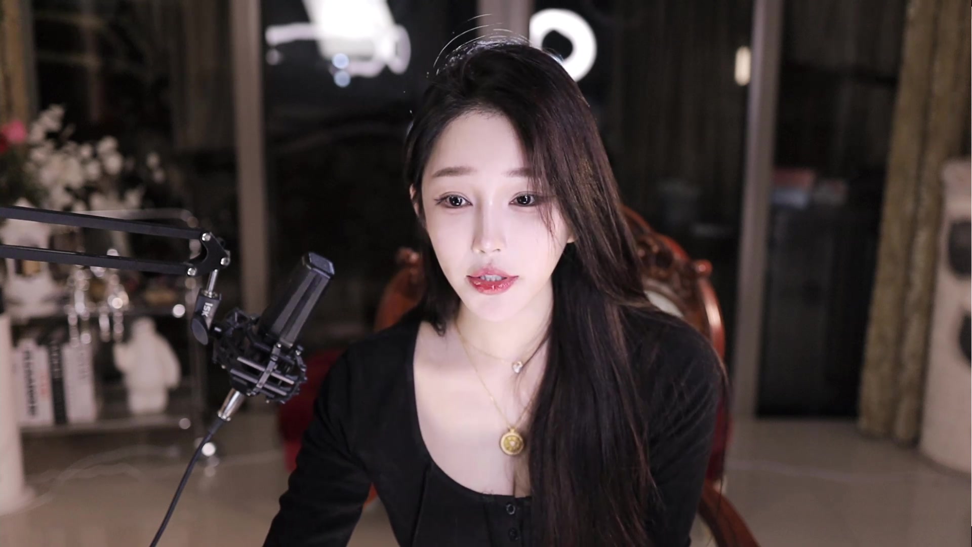 【2025-03-16 01点场】vivi小小酥：爱笑的女孩 16616