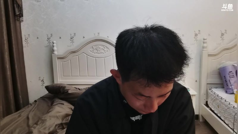 【2025-03-25 01点场】弹头很暴躁zshhh：29手100连不出1000，染色或剃光