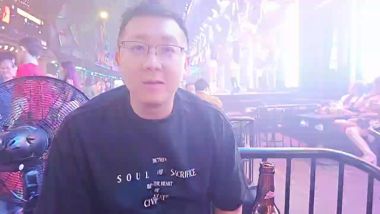 【2025-04-03 22点场】小鱼小鱼吃虾米：《鱼筷越南游记》Day1！！！