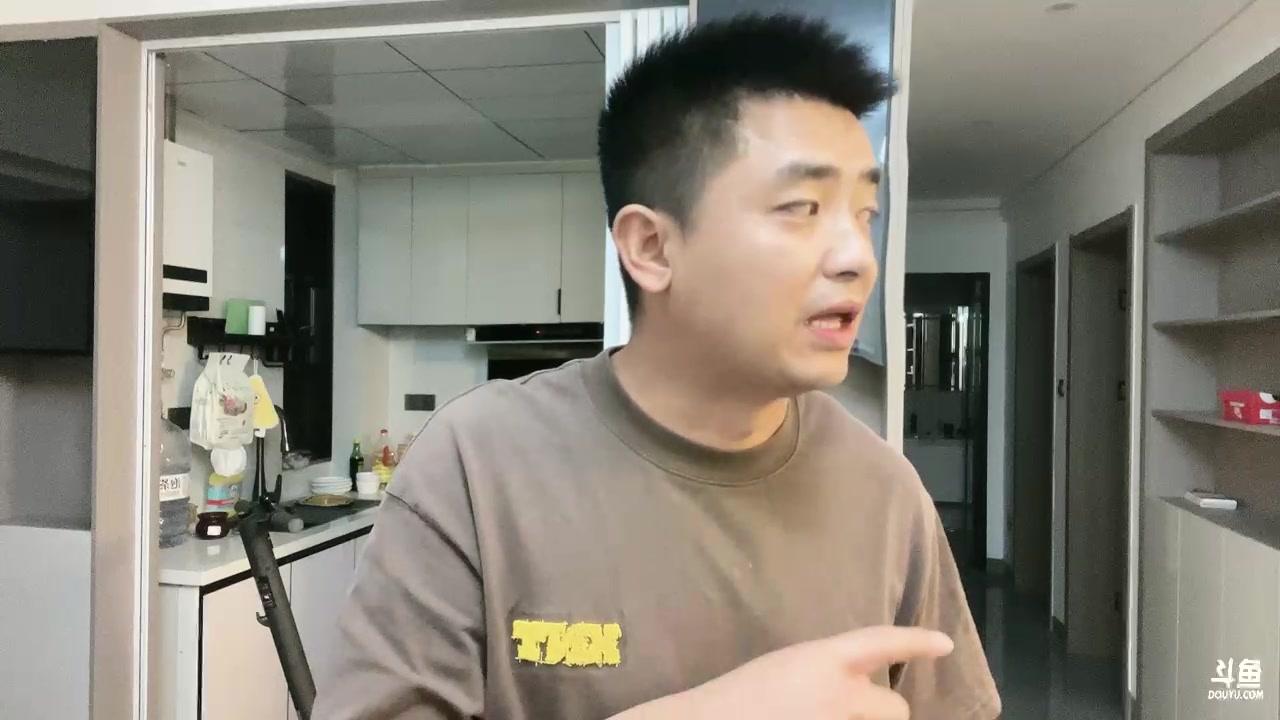 【2025-04-07 01点场】主播阿郎：开始组队320155