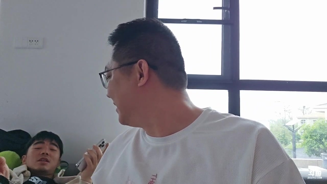 【2025-04-09 16点场】小鱼小鱼吃虾米：《庄园日常》！！！