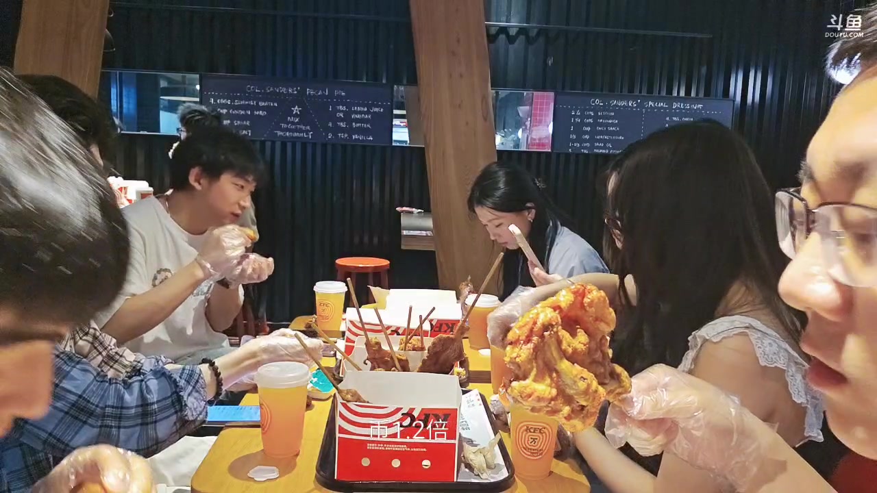 【2025-04-10 20点场】小鱼小鱼吃虾米：《庄园日常》！！！