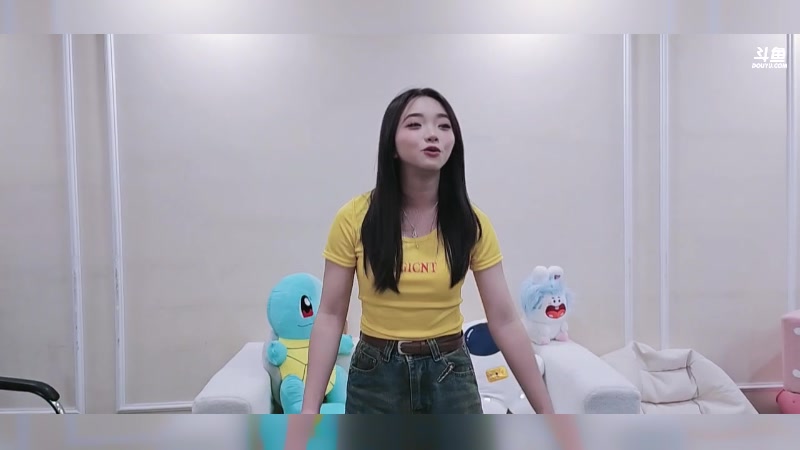 【2025-04-11 14点场】bulaQoQ：【小奶团】来公司康康女大！