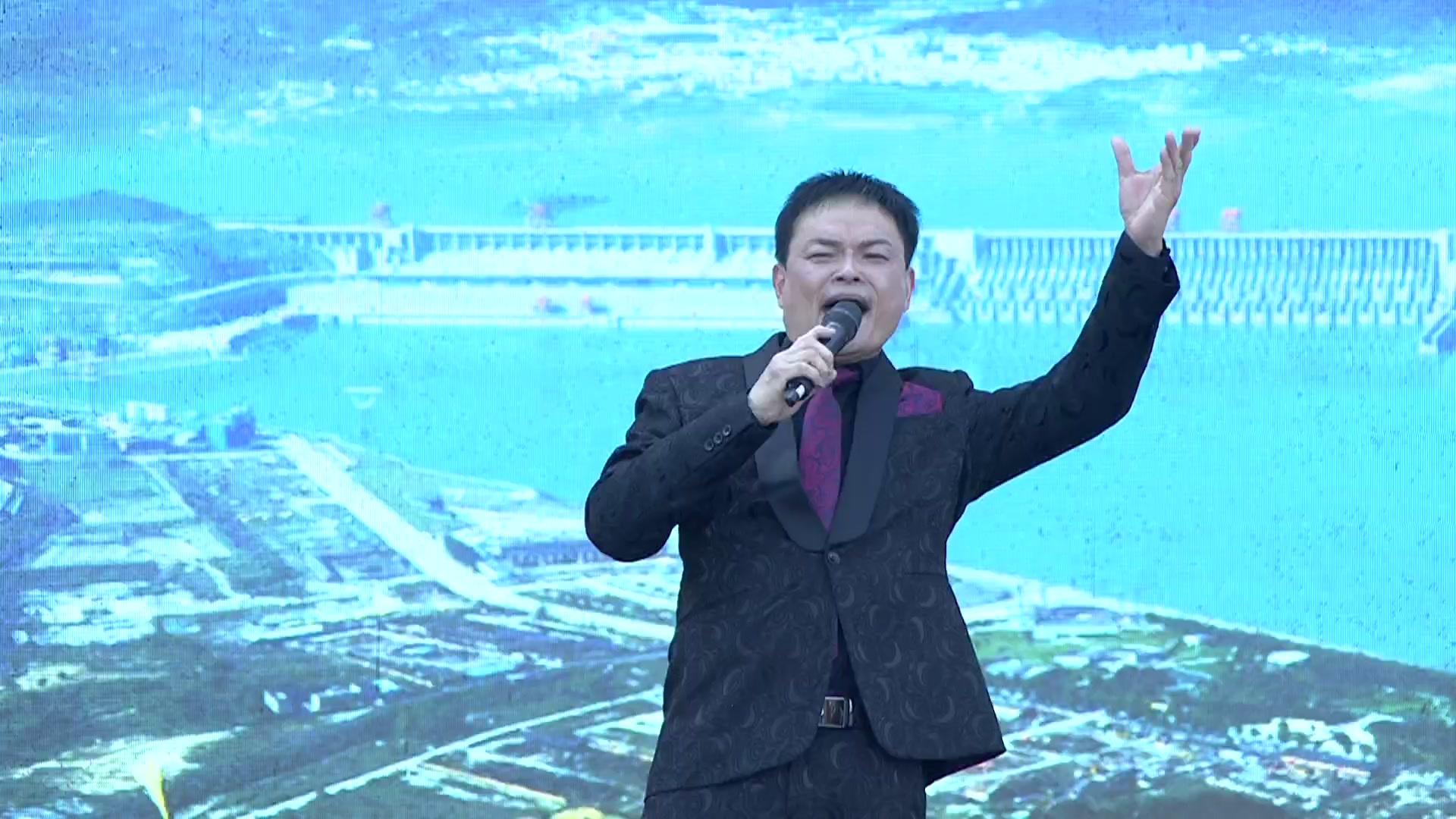 【2025-04-17 15点场】鱼公益善：红色文艺轻骑兵赴 夷陵区主题宣讲惠民演出