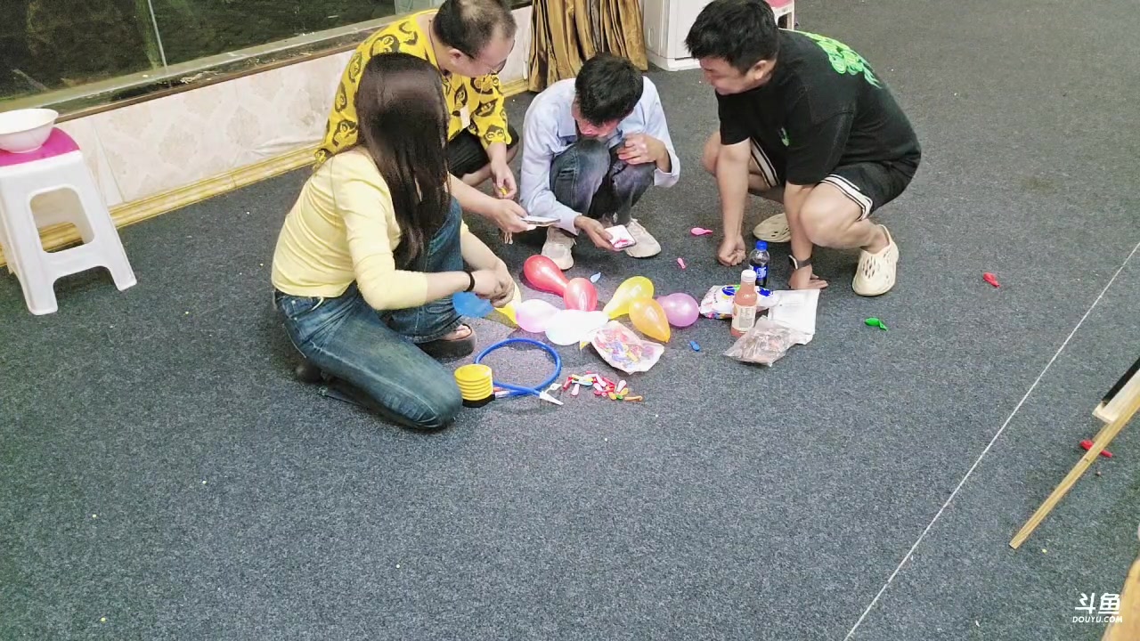【2025-04-18 01点场】叶子户外：12580团播第二季 破茧day13