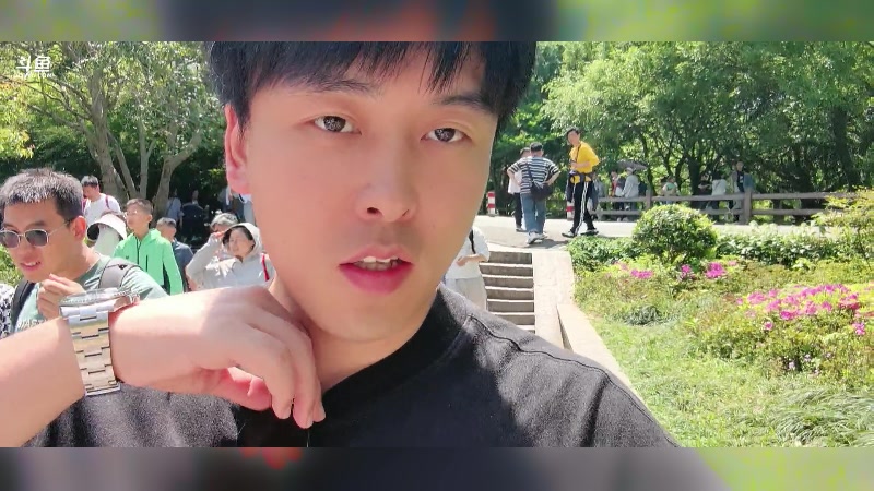 【2025-05-02 12点场】As童话话话：兄弟们呐，别出门全都是人啊！