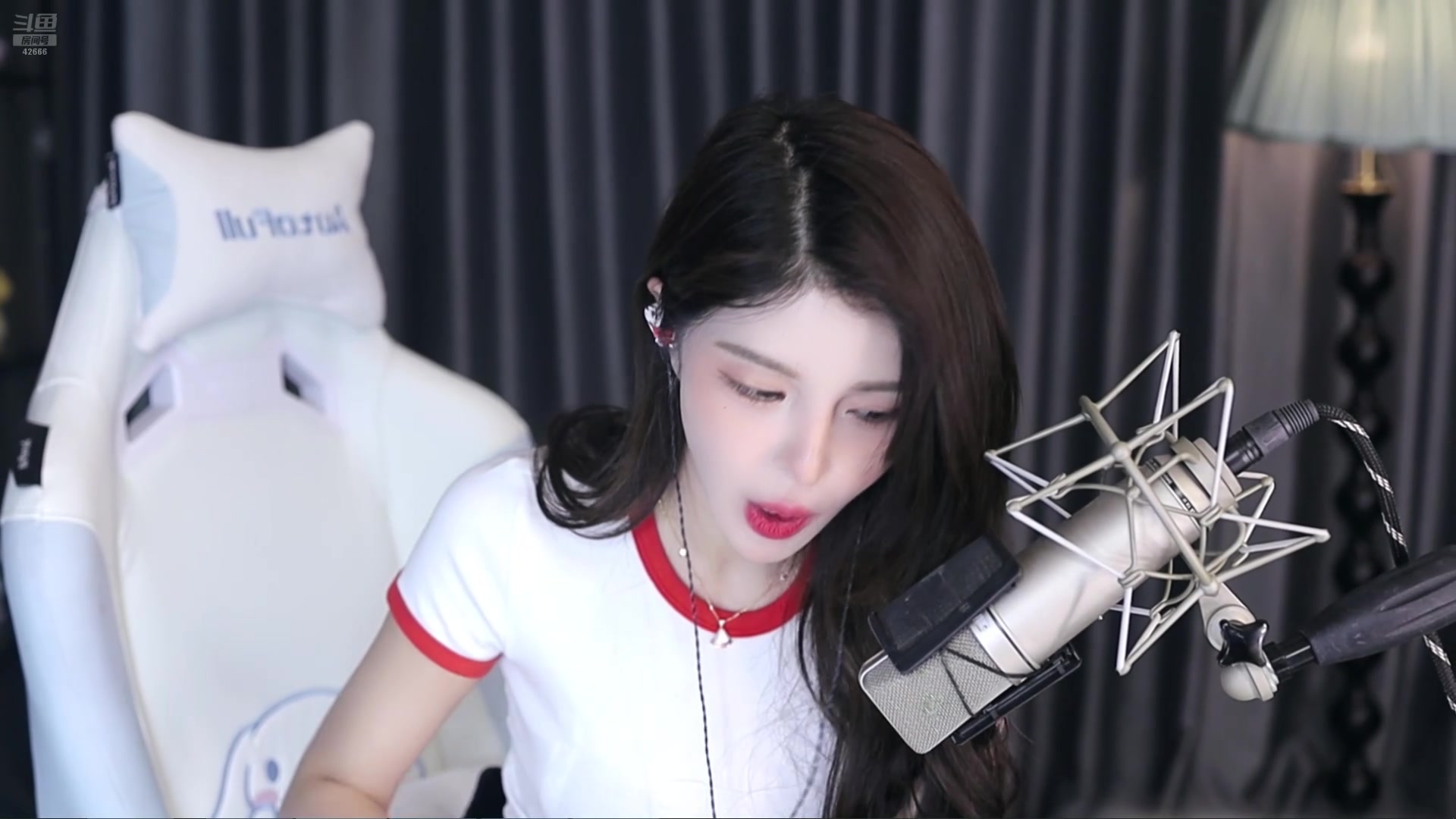 【2025-5-5 20点场】苏恩Olivia:苏恩: 晚上好呀！！