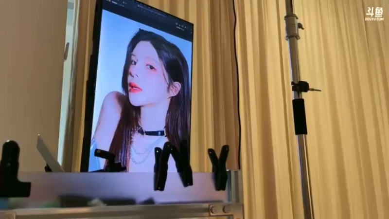 【2025-5-6 19点场】苏恩Olivia:苏恩: 晚上好呀！！