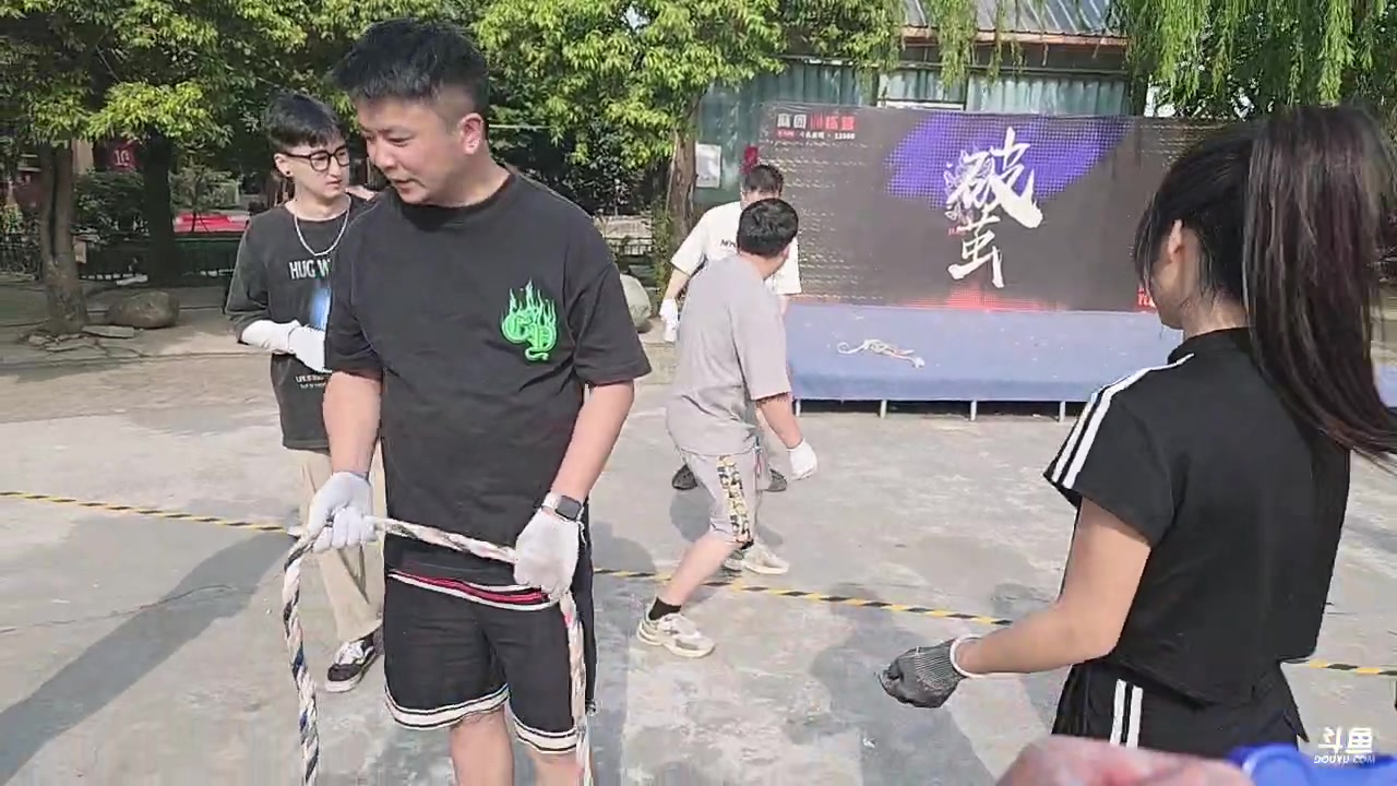 【2025-05-15 16点场】叶子户外：直播10周年快乐
