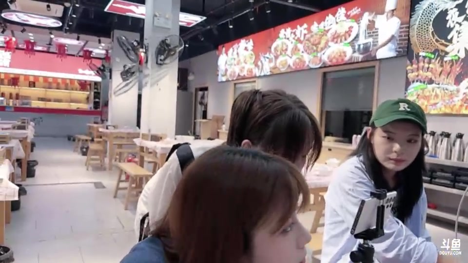 【2025-05-17 02点场】主播阿郎：320155团播