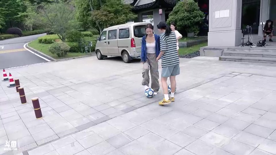 【2025-05-17 11点场】主播阿郎：320155团播