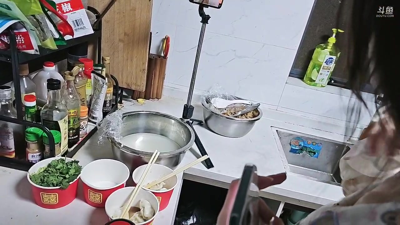 【2025-05-18 02点场】小鱼小鱼吃虾米：蜜雪小团S4 day2 2158798