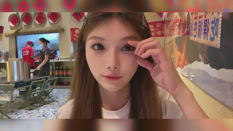 【2025-06-04 17点场】甜瓜不是呆瓜：吃饭主播又来吃饭了