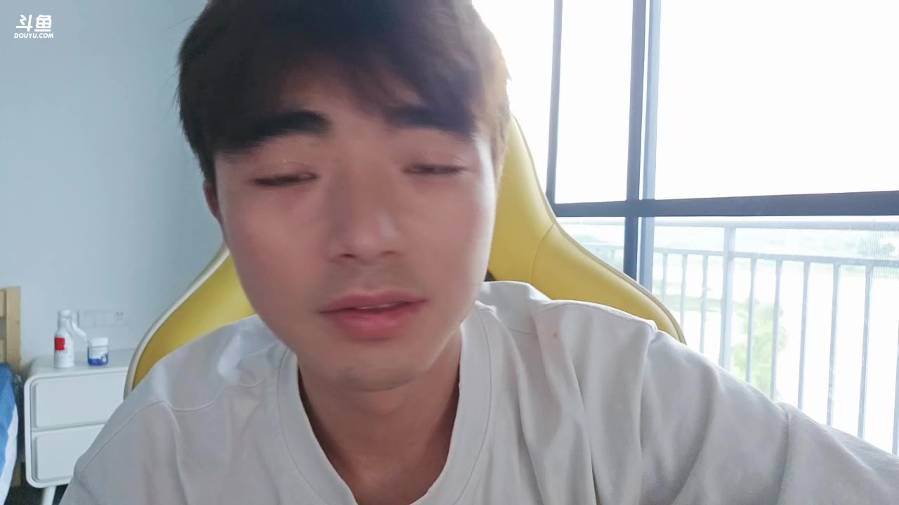 【2025-06-06 17点场】小鱼小鱼吃虾米：身体抱恙，休息一天