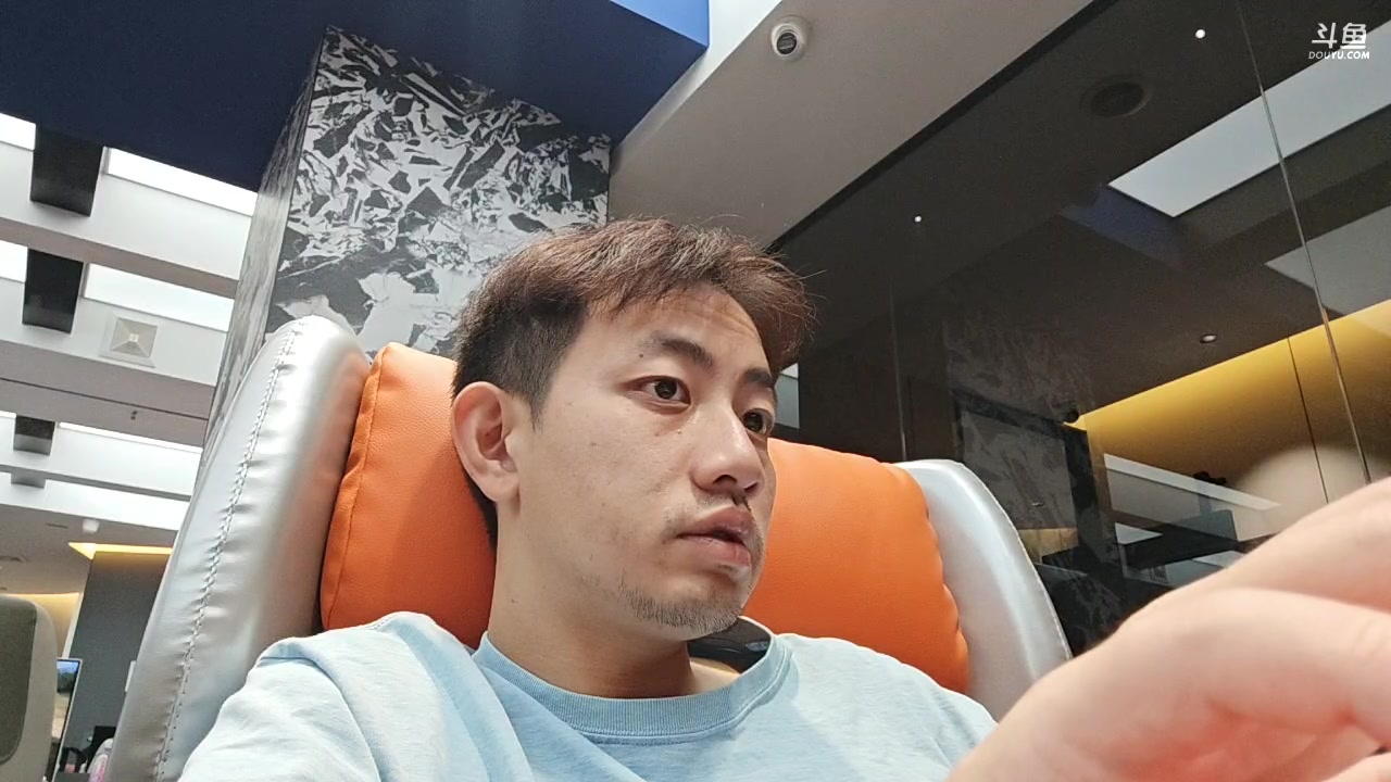 【2025-06-09 16点场】弹头很暴躁zshhh：非常757女团：努力上进