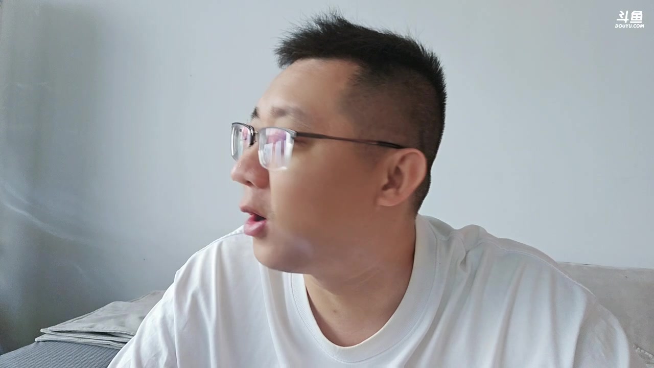 【2025-06-20 14点场】小鱼小鱼吃虾米：武汉庄园时常！！！