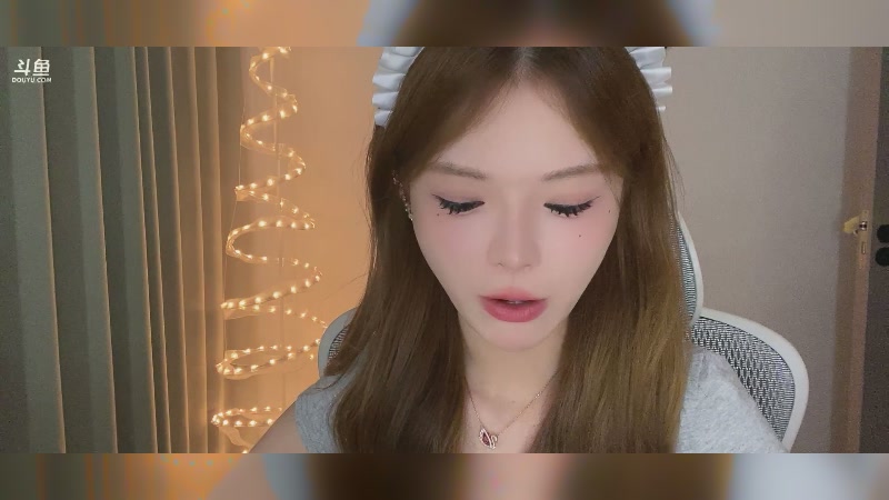 【2025-07-06 22点场】甜瓜不是呆瓜：8点过来聊天～