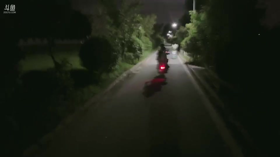 【2025-08-08 00点场】叁三QvQ：224团播