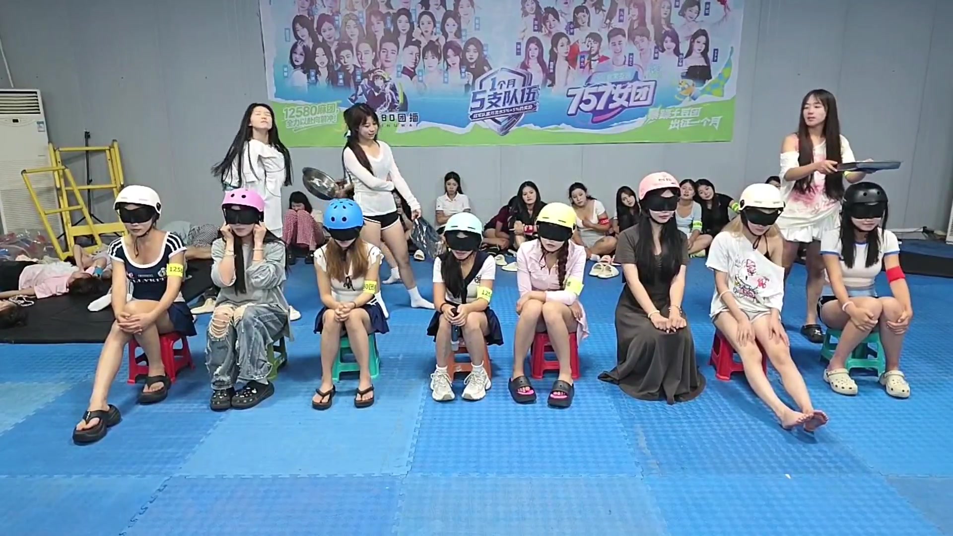 【2025-08-15 21点场】757户外：【非常互娱】757女团对抗赛 Day27