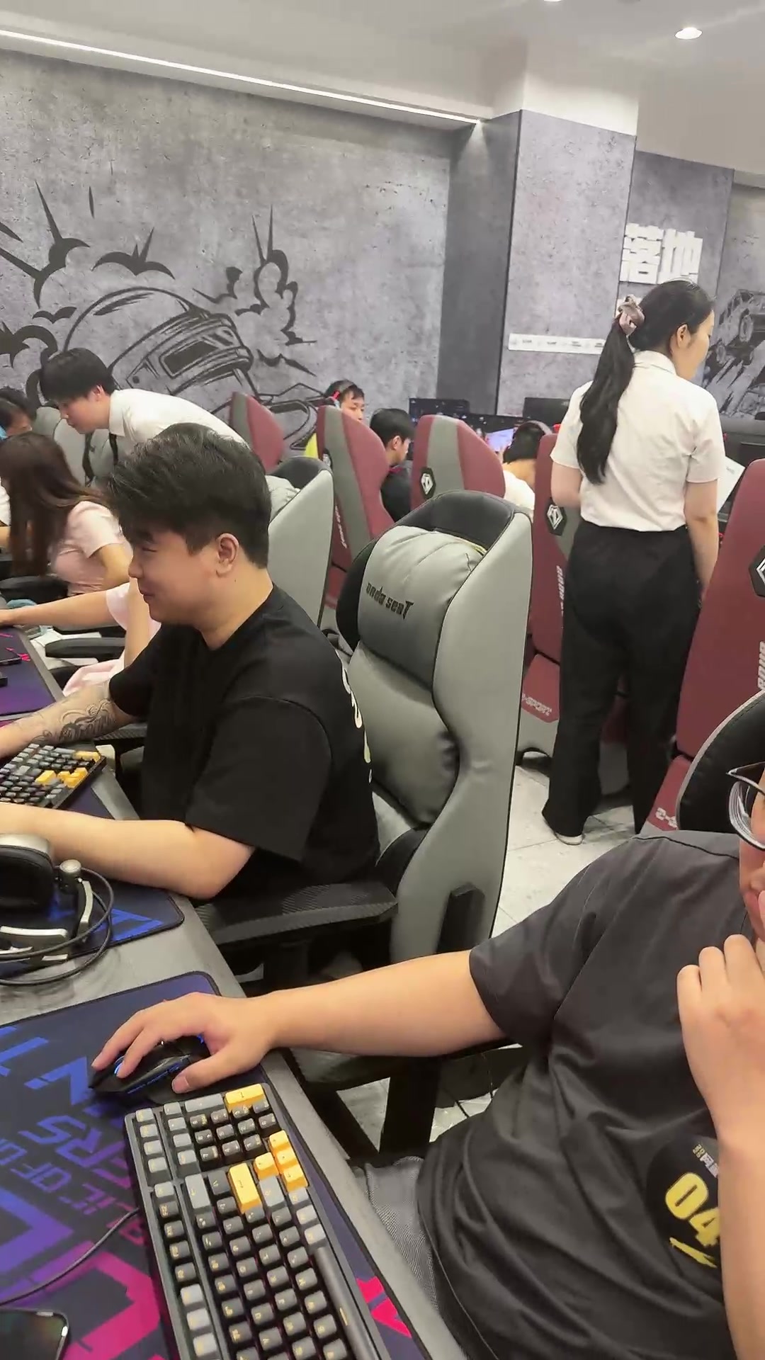 【2025-08-23 14点场】4AM小海xx丶：深圳留仙洞网鱼网咖