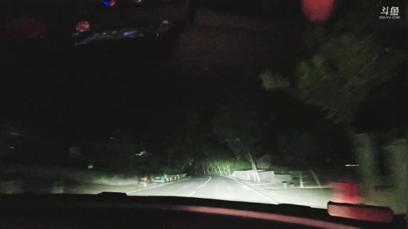 【2025-08-27 完整版】弹头很暴躁zshhh：唉唉，期期艾艾