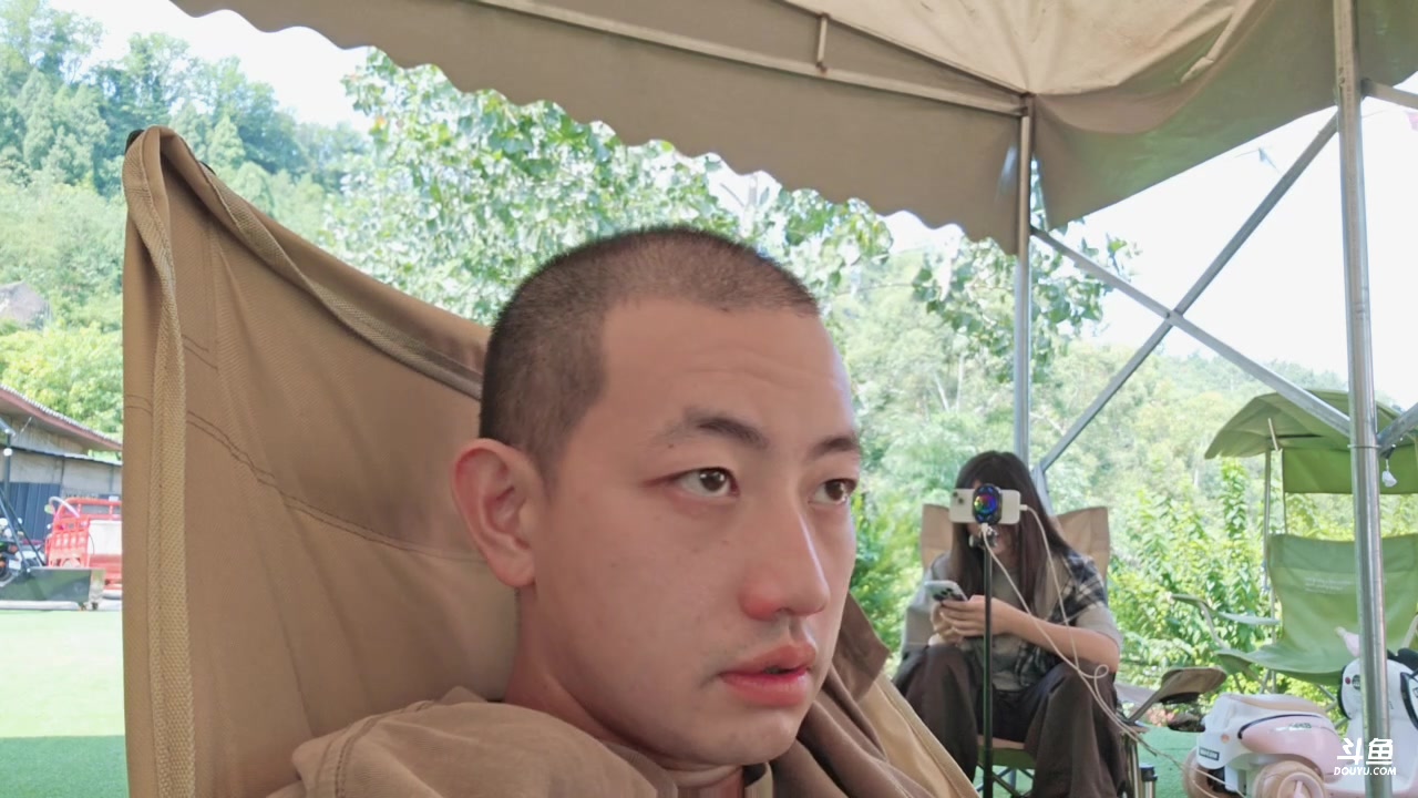 【2025-09-01 14点场】弹头很暴躁zshhh：唉唉，期期艾艾