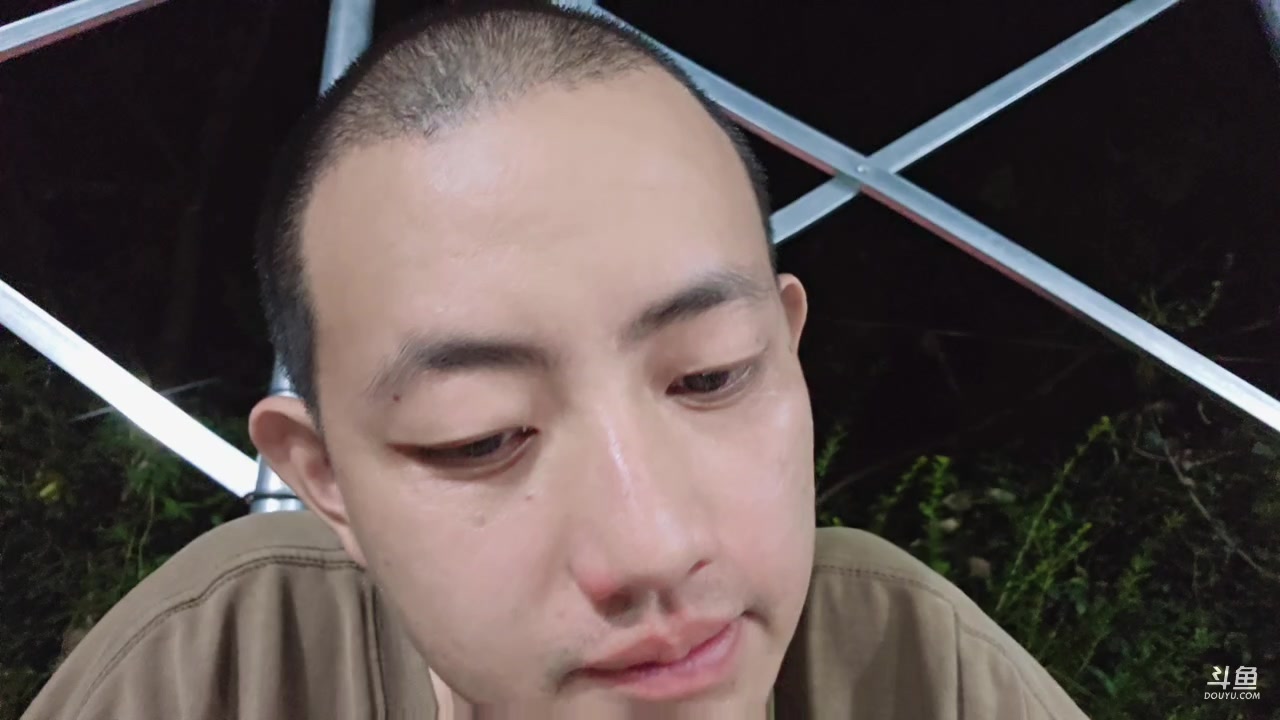 【2025-09-01 23点场】弹头很暴躁zshhh：唉唉，期期艾艾