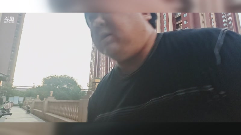 【2025-09-03 18点场】驴酱的冯雨大王：冯雨：认认真真生活！好好加油DAY1