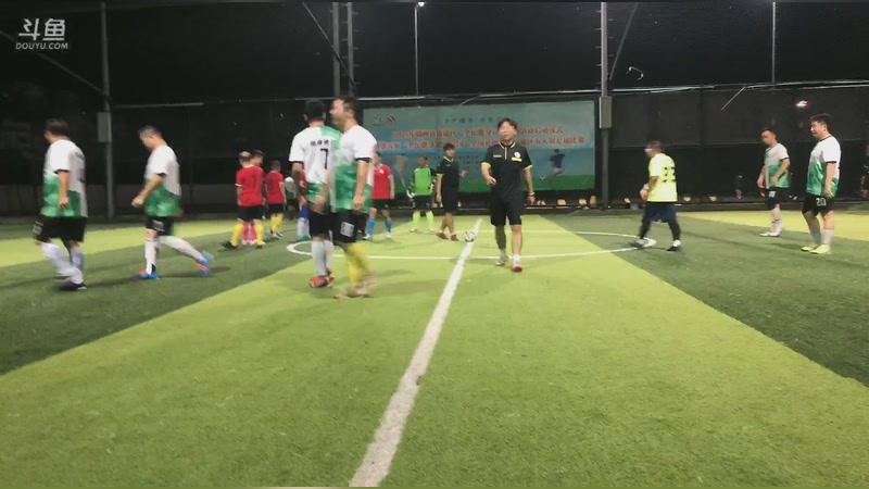 2025年县域足球赛：南康竞技VS小虎队 上半场1