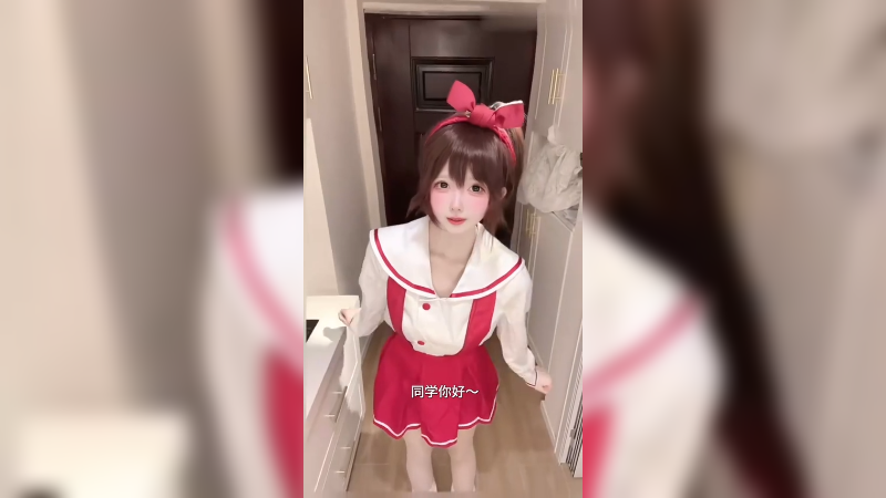 爱数学的锐锐这个博主cosplay好可爱像童话里的公主可爱的萝莉锐锐真人照