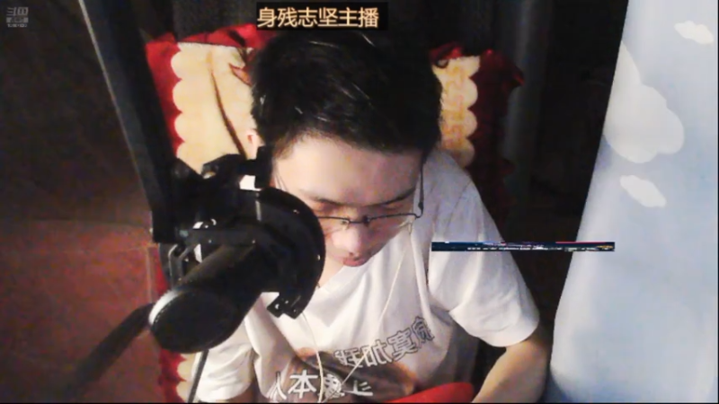 desktop 2025-08-05 00-30-34士士1