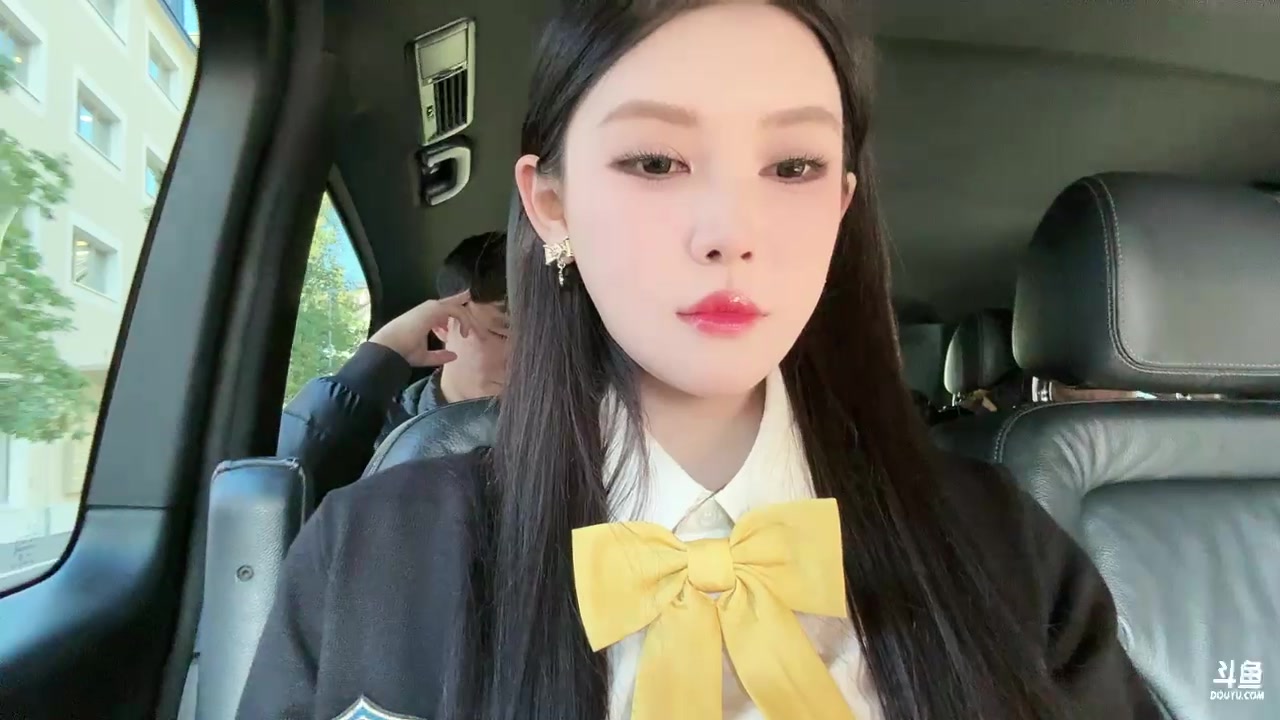 【2025-10-15 21点场】喵小莎:出门玩啦&nbsp;有空播～