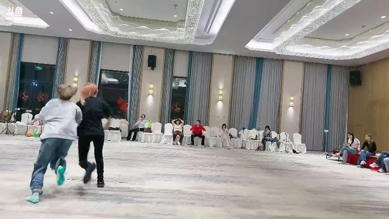 师爷原话：你一直在直播间引导 自己心里有