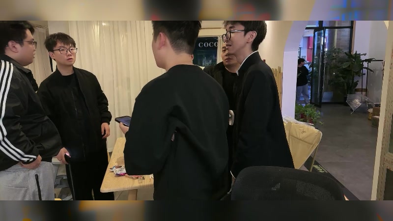 【2025-10-24 20点场】阿涛皎月Carry：25号涛神婚礼，不定时户外！！！！