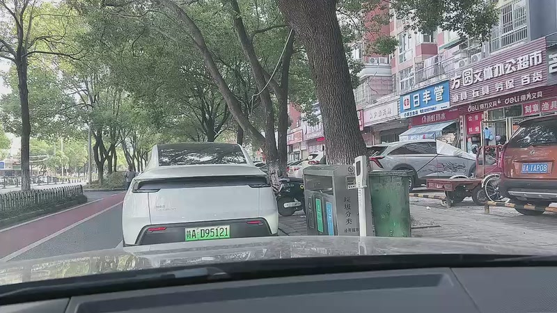 【2025-10-25 14点场】主播阿郎：南昌街头挑战