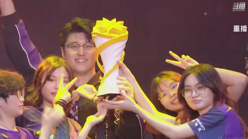 【2025-10-27 00点场】无畏契约赛事：【重播】无畏契约改变者赛 第二赛段