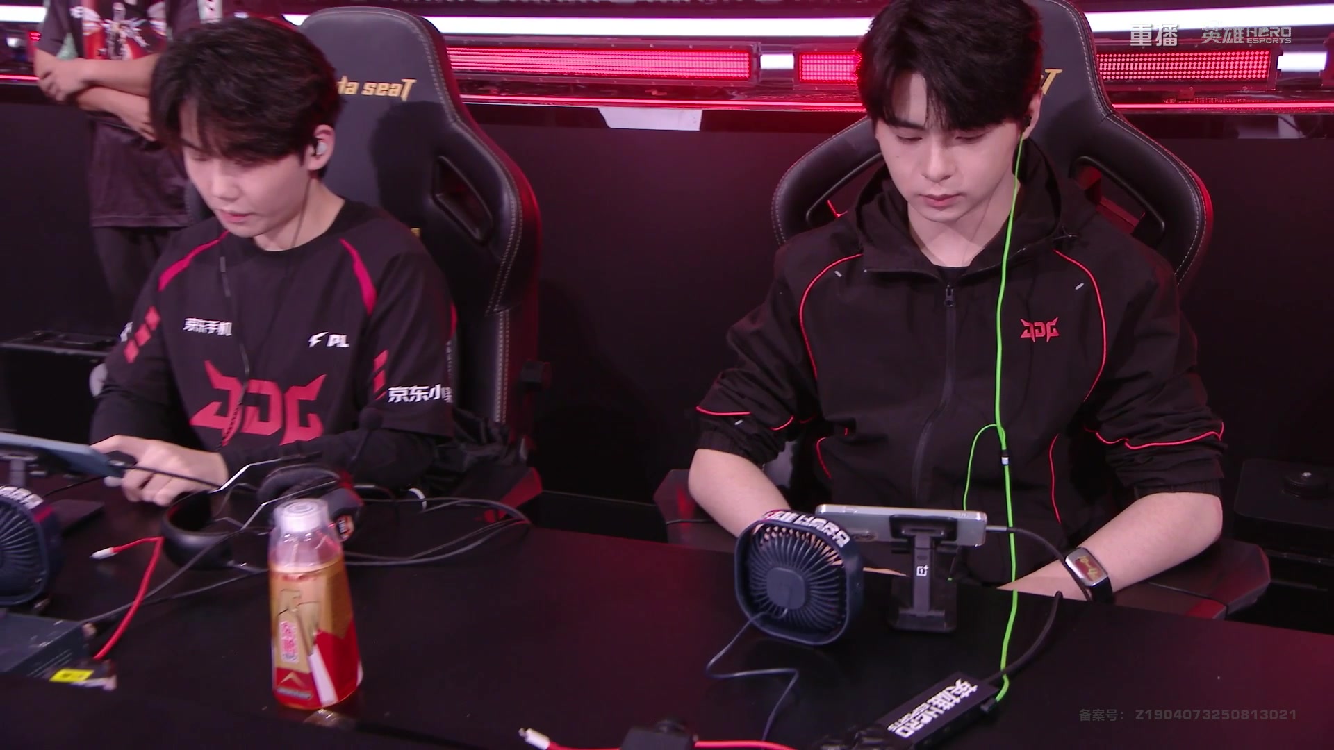 【2025-10-28 03点场】和平精英官方赛事：重播|PEL夏季赛决赛