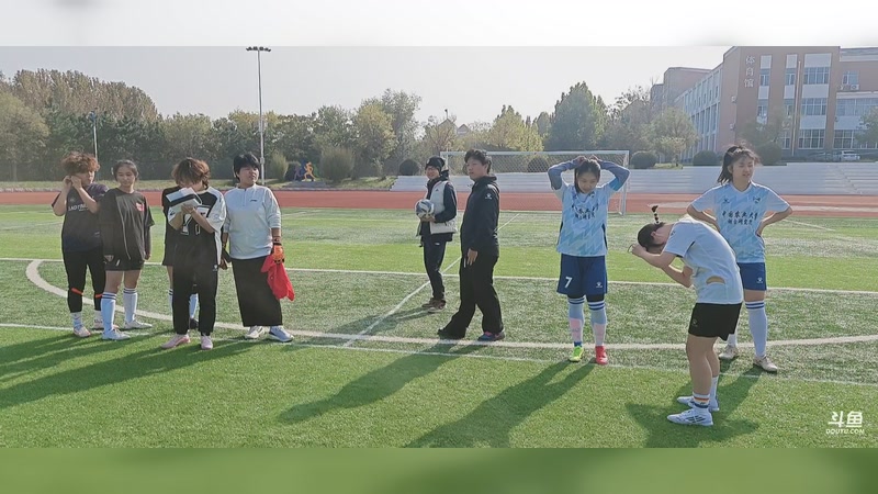 【2025-10-28 12点场】烟院赛事直播:女足五人制比赛