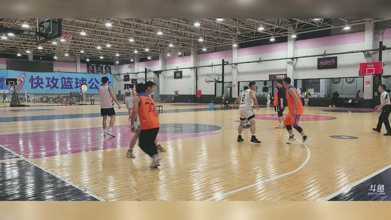 【2025-10-28 20点场】谢袁篮球小分队:XJBD篮球队