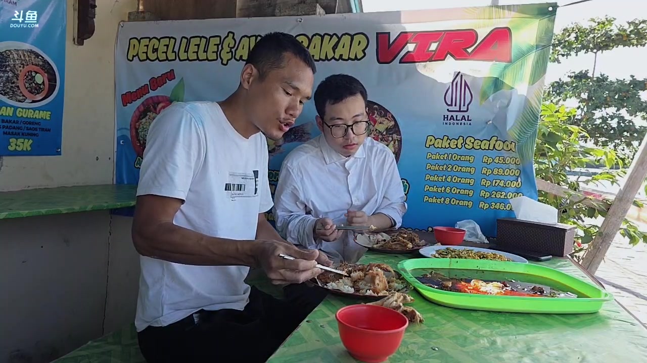 【2025-10-29 14点场】主播大飞牛肉：印度尼西亚三傻15天荒岛生活